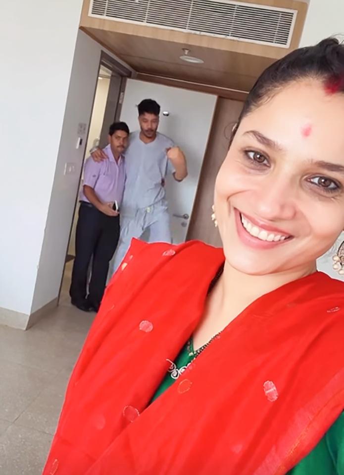 Ankita Lokhande teases injured husband Vicky Jain, sings “Lakdi Ki Kaathi”
