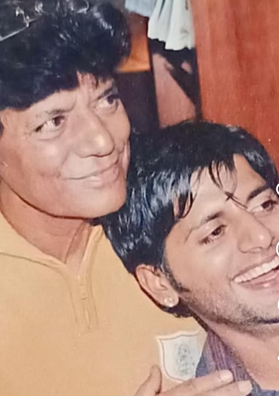 Karanvir Bohra mourns father's demise, says he passed away ‘strong, dignified & on his own terms’
