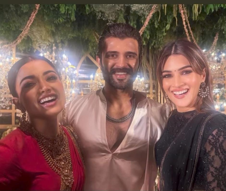 Homi Adajania jokes at Kriti Sanon to ‘stay out’ of Rashmika-Vijay’s picture, actress says ‘Never!’