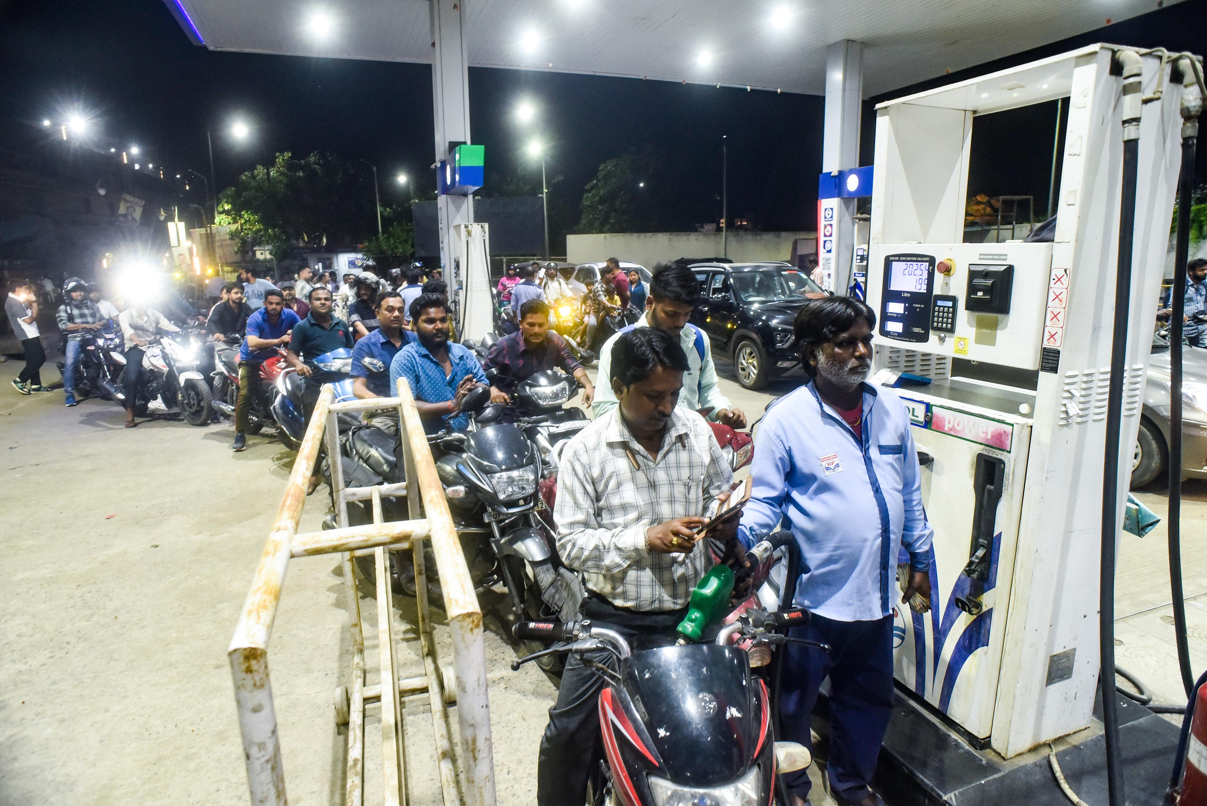 Centre slashes excise duty on petrol and diesel by Rs 10 per litre each