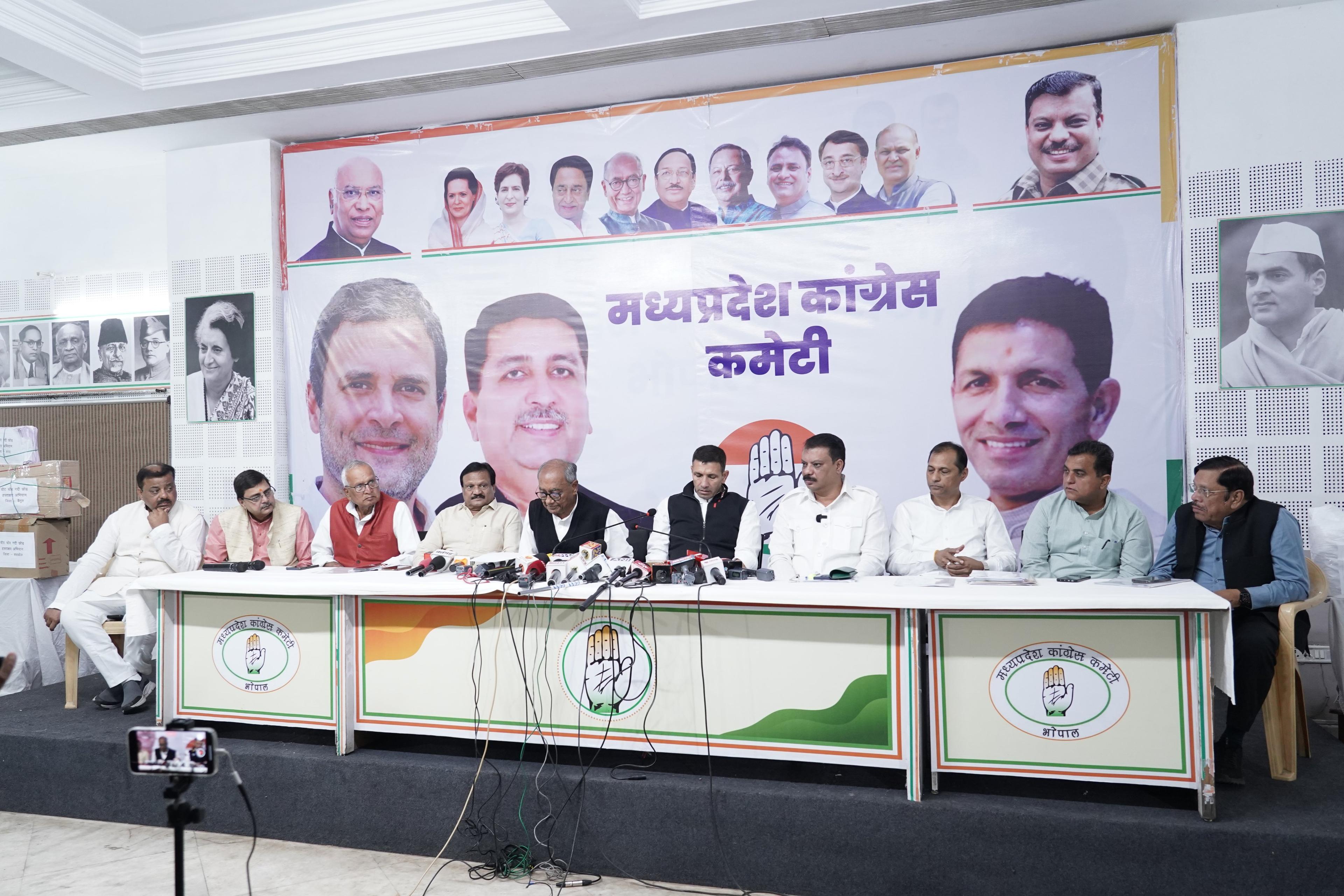 1.5 lakh RSS workers enrolled as BLOs in MP: Congress