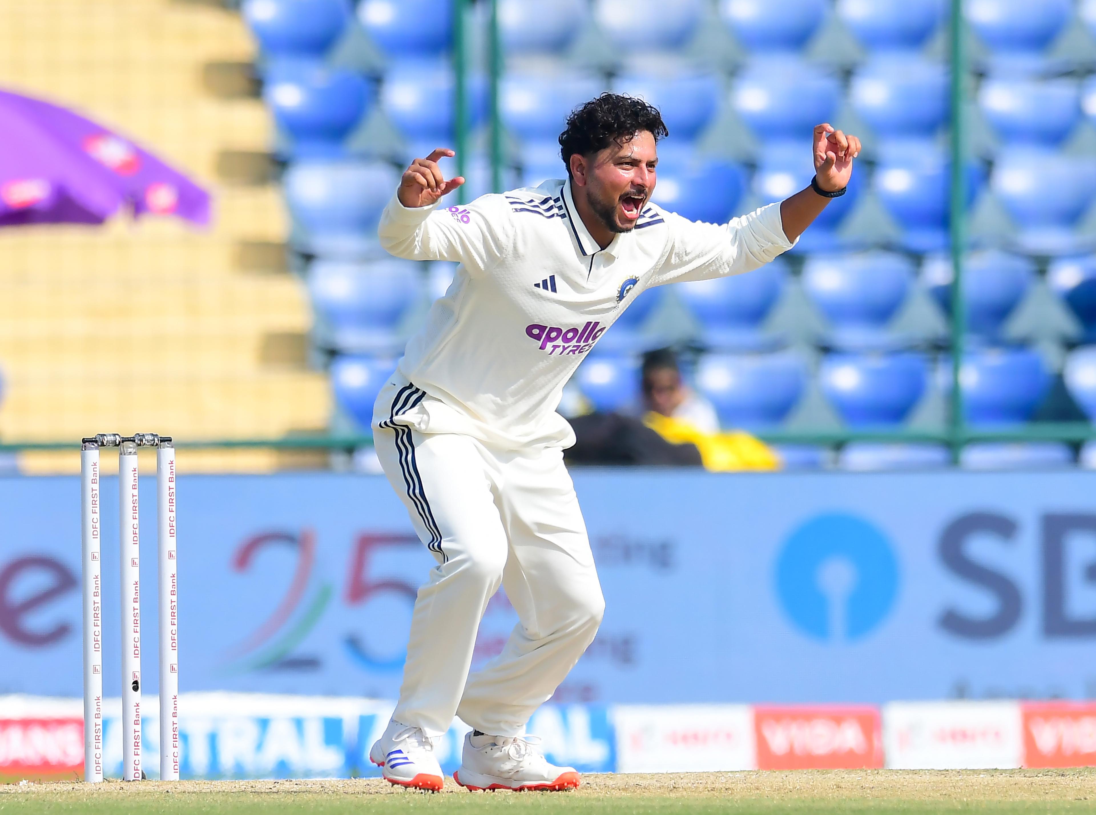 2nd Test: Kuldeep has element of danger compared to finger spinners, says ten Doeschate