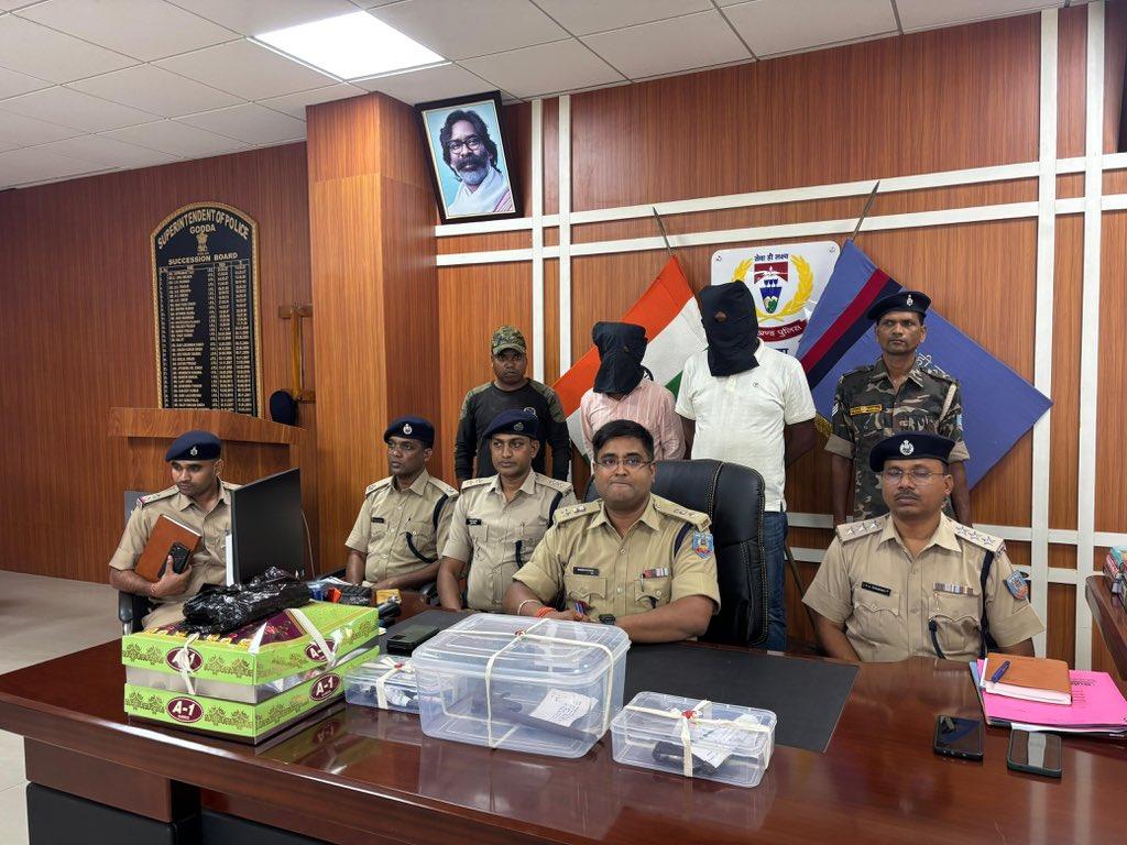 Two held with illegal arms for inciting riots on Hool Diwas in Jharkhand