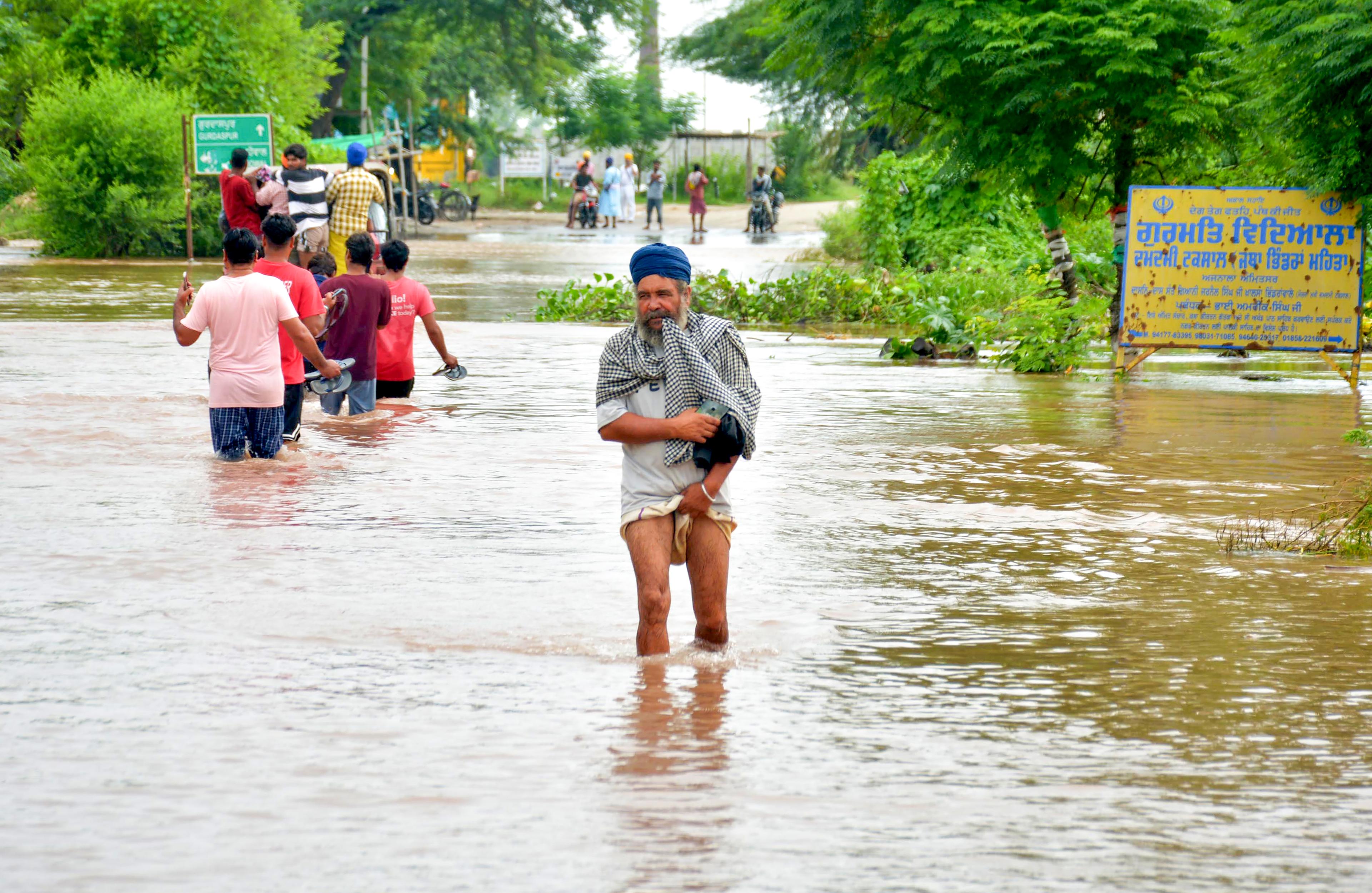 Governor’s statement, Centre's stance on floods unnecessary, says Punjab AAP