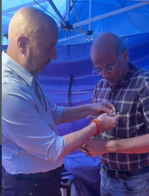 Anupam Kher wishes birthday to 'National treasure' Sooraj Barjatya: Thank you for being my friend