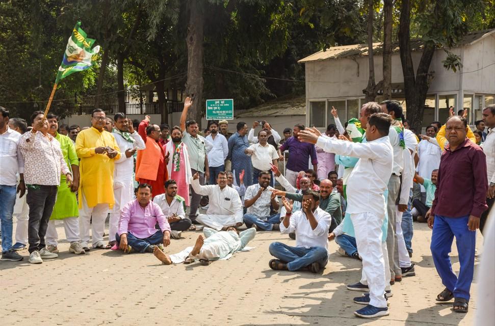 JD-U workers protest in Patna, Kalyan Bigha after Nitish Kumar files RS nomination