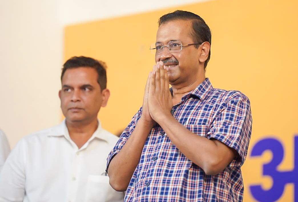 Ruling BJP, Opposition Congress jointly loot Goa’s resources, alleges Kejriwal
