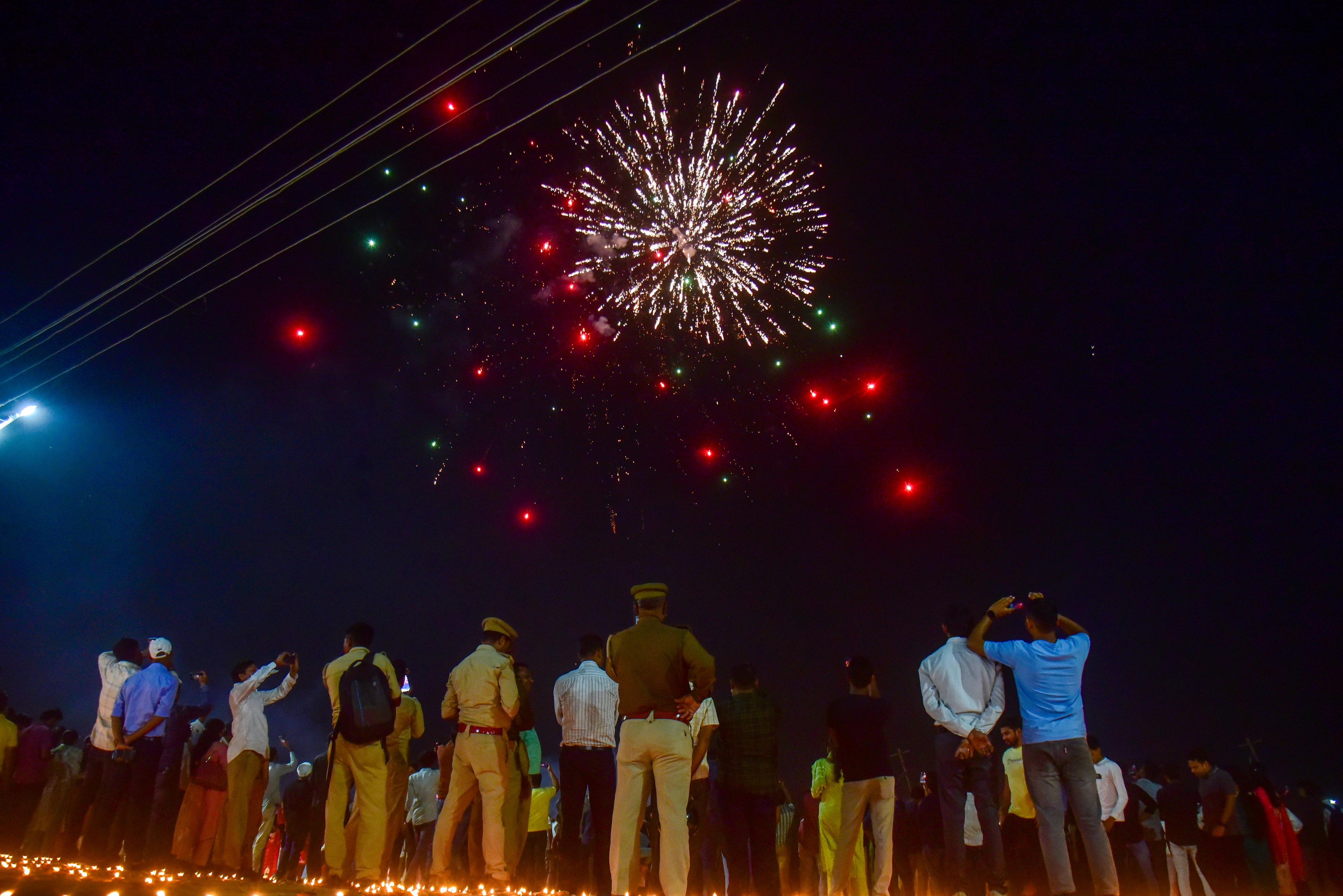 Calcutta High Court issues order to control use of firecrackers on night of Shab-e-Barat