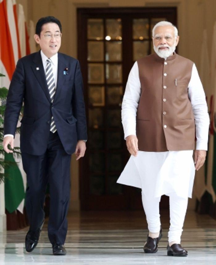 PM Modi holds bilateral talks with Japanese counterpart Kishida, thanks him for G7 summit invite