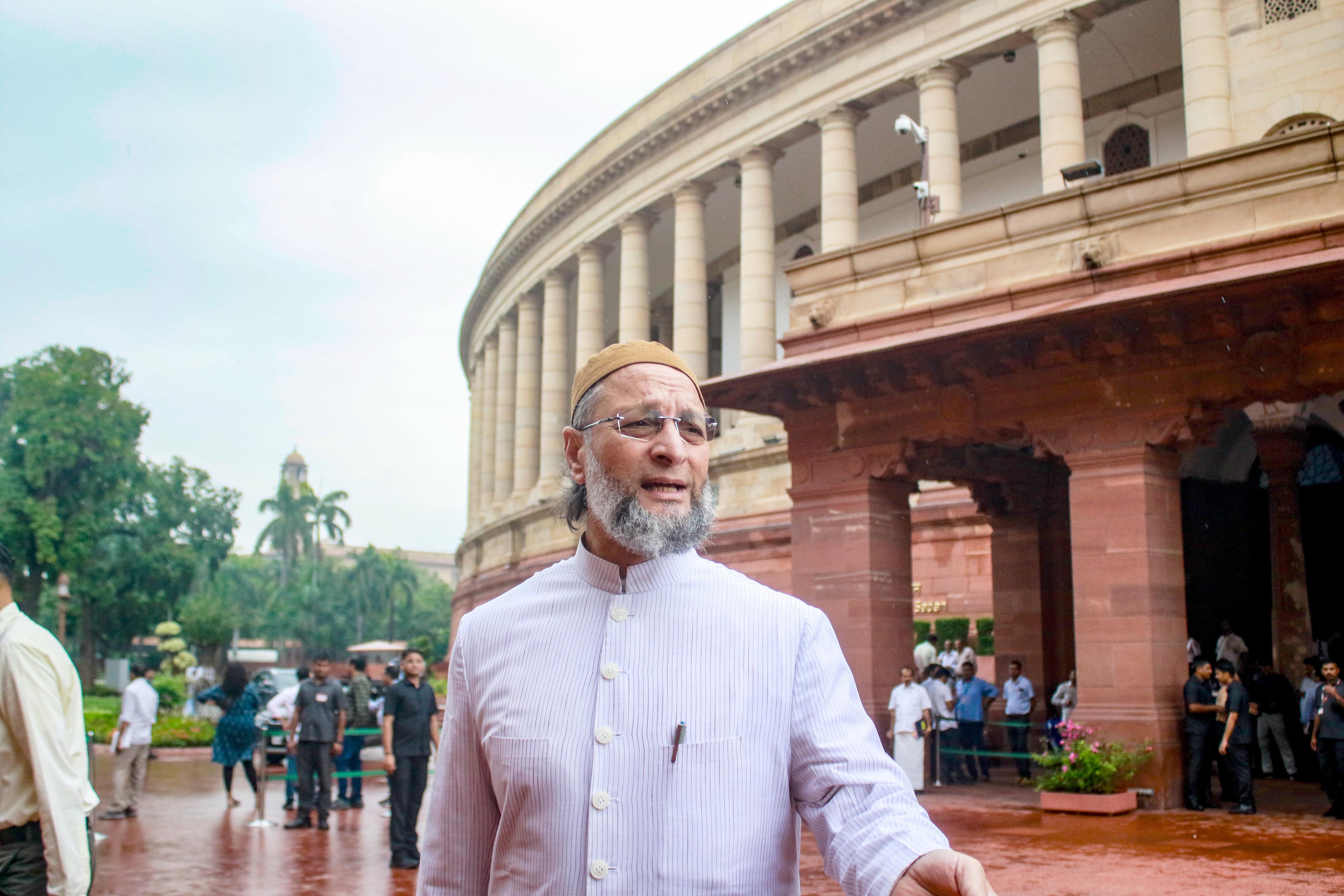 2006 Mumbai blasts Owaisi slams Centre, Maharashtra for filing appeal against Bombay HC order