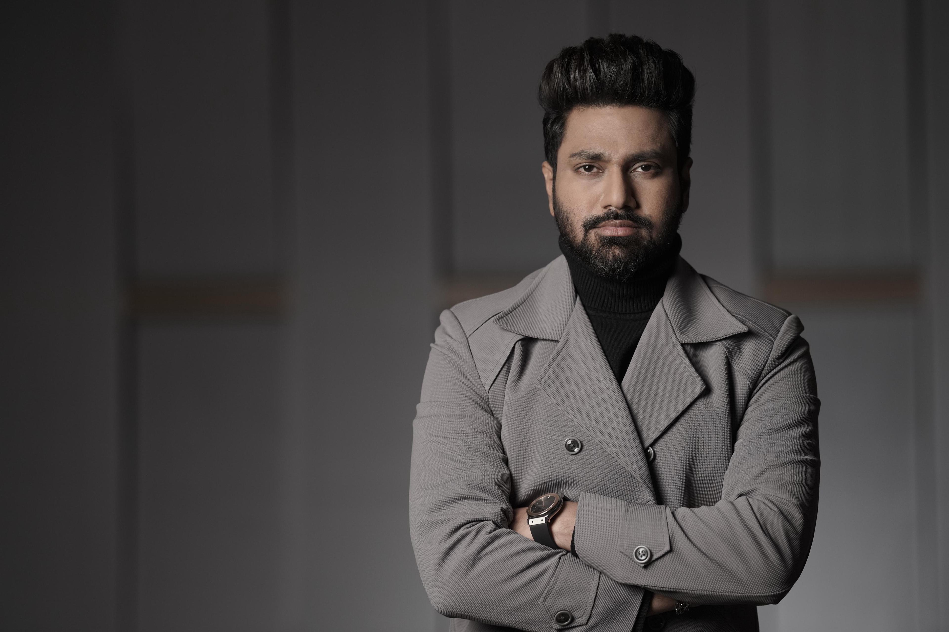 Mithoon calls recreating 'Ghar Kab Aaoge' for Border 2 as an 'honour'
