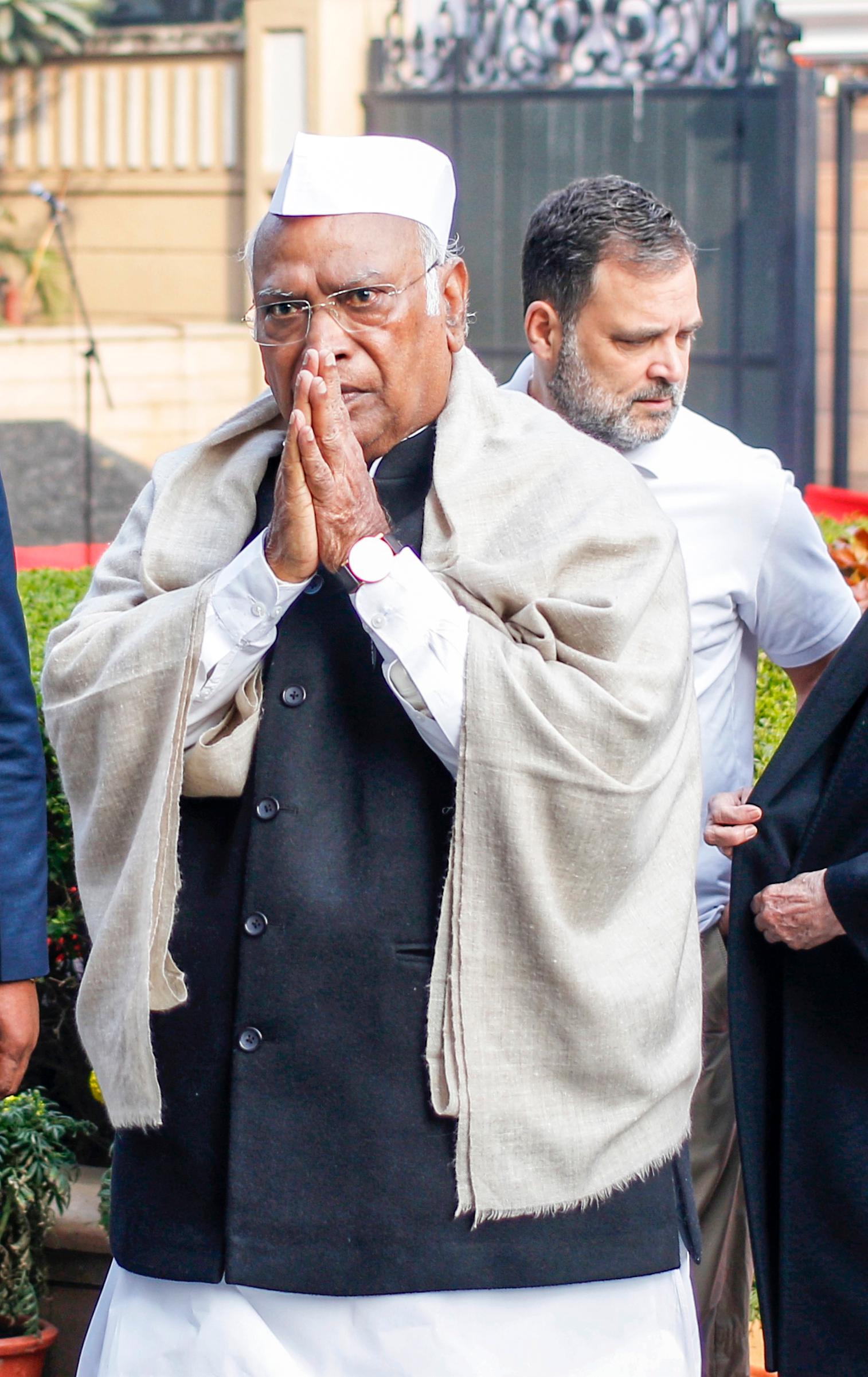 Congress appoints 'senior observers' for poll-bound states